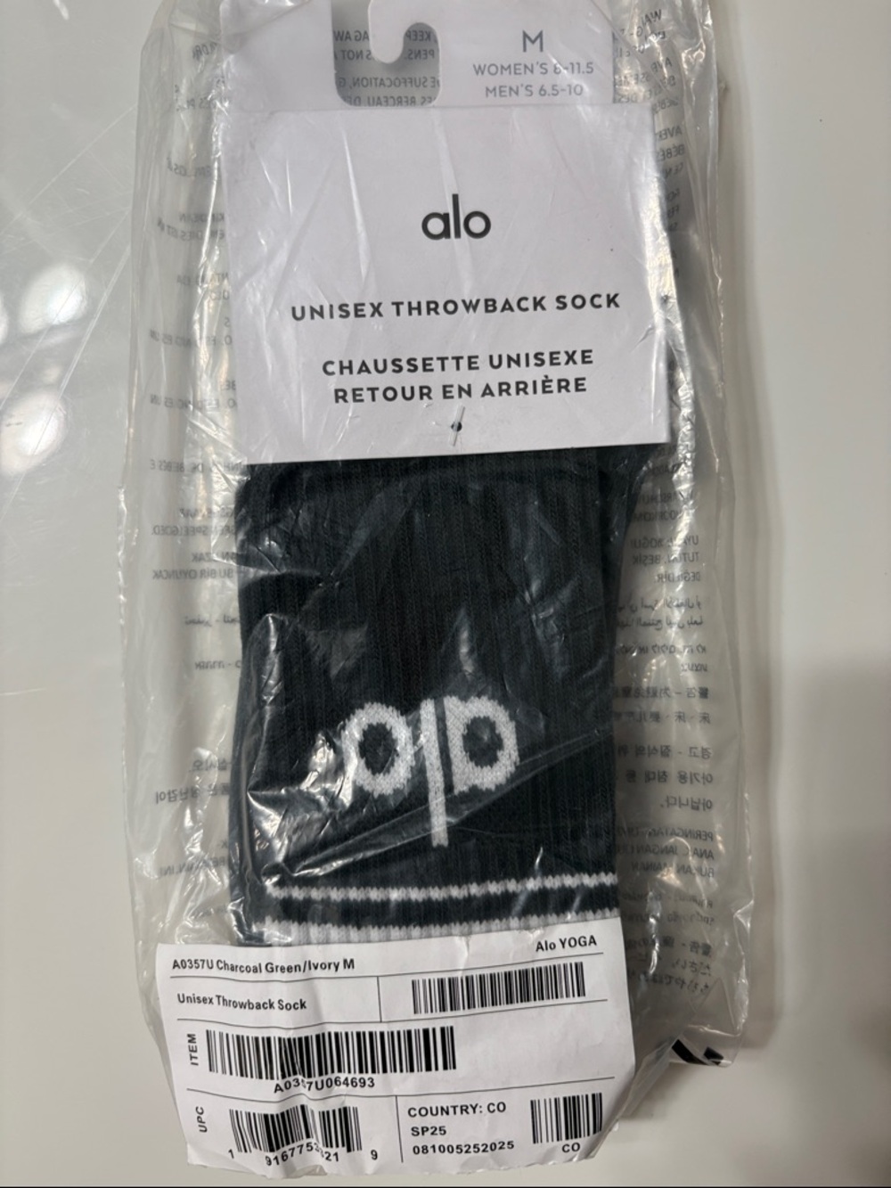 ALO Yoga Unisex Throwback Sock